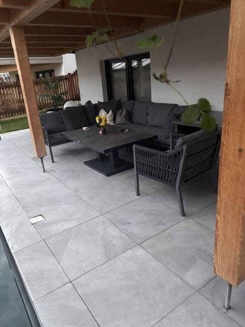 Prodej domu 148 m², pozemek 180 m², Feldkirchen-Westerham, Bavorsko Prodej domu 148 m², pozemek 180 m², Feldkirchen-Westerham, Bavorsko