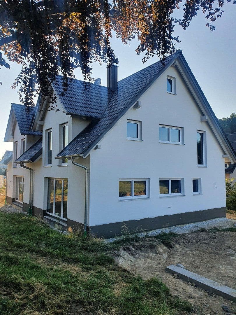 Pronájem domu 113 m², pozemek 400 m², Zusmarshausen, Bavorsko Pronájem domu 113 m², pozemek 400 m², Zusmarshausen, Bavorsko