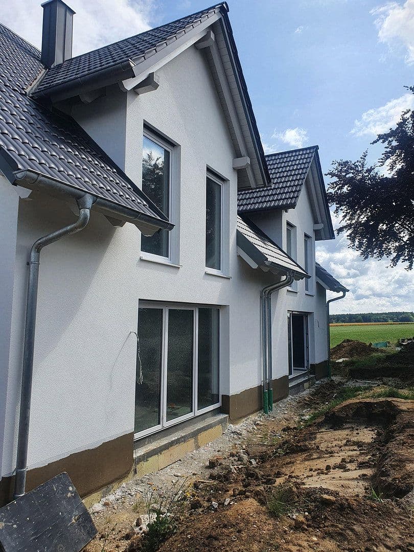 Pronájem domu 113 m², pozemek 400 m², Zusmarshausen, Bavorsko Pronájem domu 113 m², pozemek 400 m², Zusmarshausen, Bavorsko