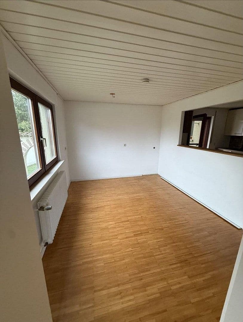 Prodej domu 215 m², pozemek 370 m², Offenburg, Bádensko-Württembersko Prodej domu 215 m², pozemek 370 m², Offenburg, Bádensko-Württembersko