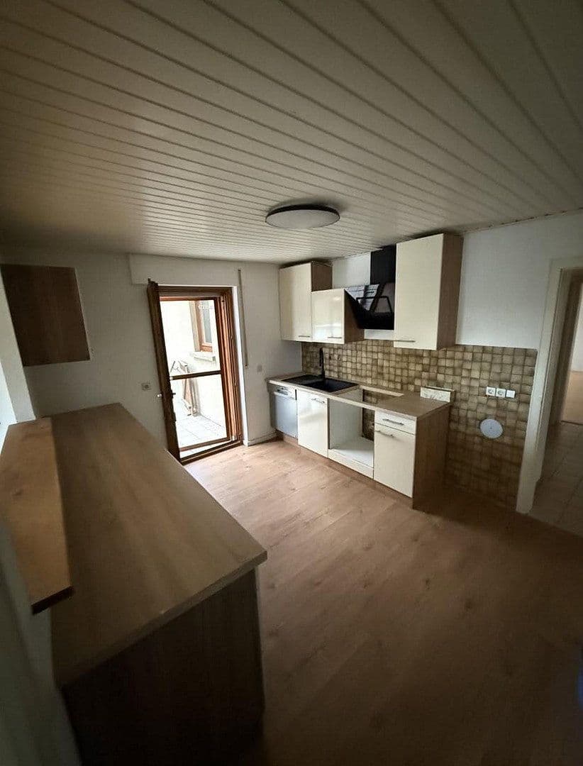 Prodej domu 215 m², pozemek 370 m², Offenburg, Bádensko-Württembersko Prodej domu 215 m², pozemek 370 m², Offenburg, Bádensko-Württembersko