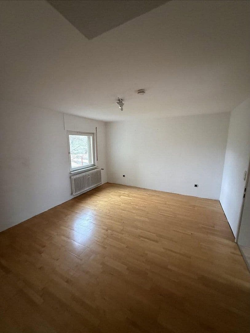 Prodej domu 215 m², pozemek 370 m², Offenburg, Bádensko-Württembersko Prodej domu 215 m², pozemek 370 m², Offenburg, Bádensko-Württembersko