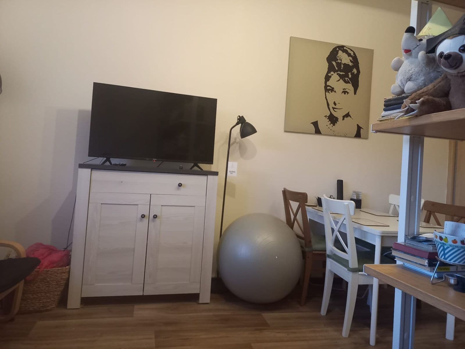 Pronájem bytu 1+kk 26 m², Kolbenova, Praha, Praha Pronájem bytu 1+kk 26 m², Kolbenova, Praha, Praha
