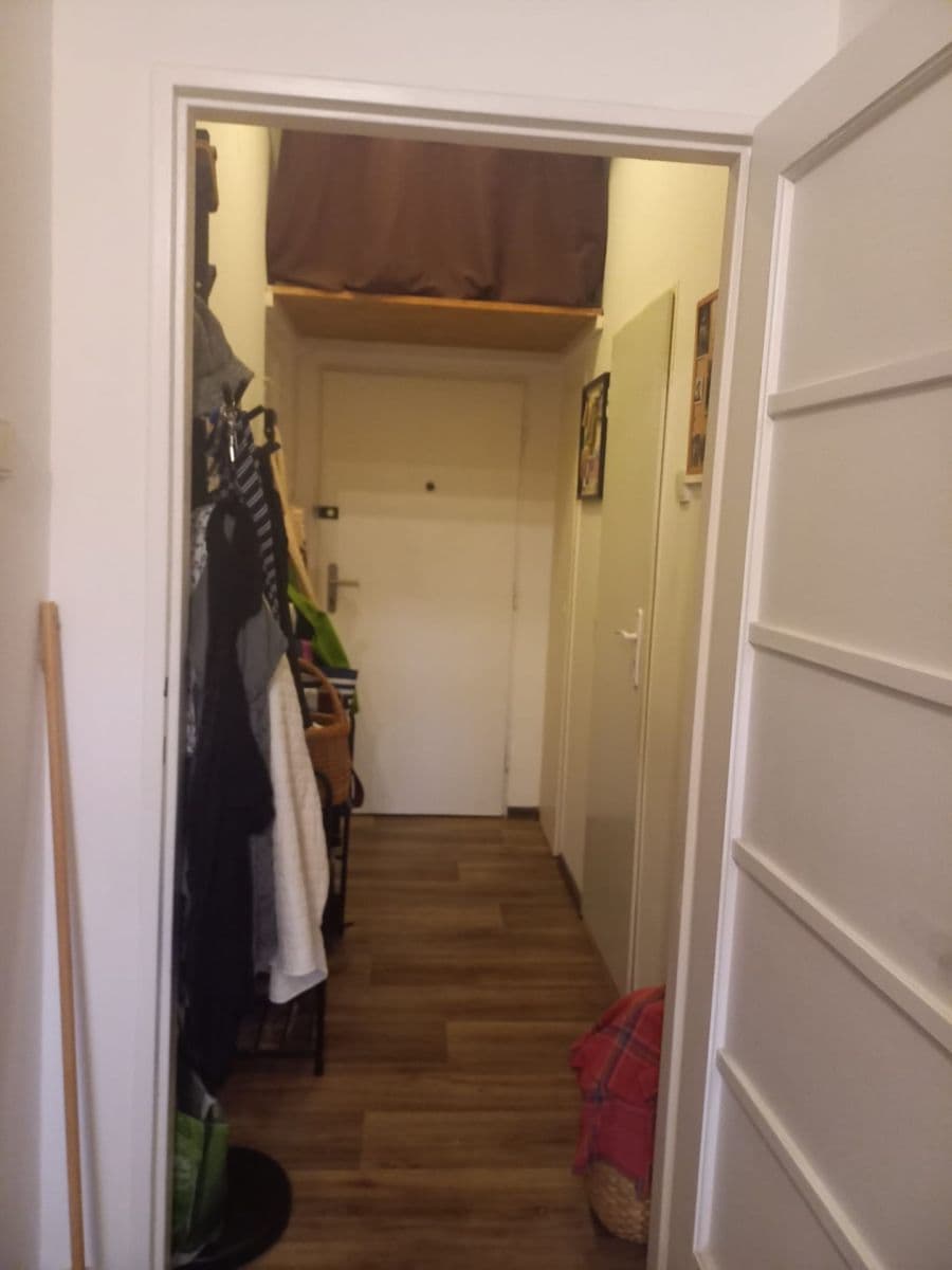 Pronájem bytu 1+kk 26 m², Kolbenova, Praha, Praha Pronájem bytu 1+kk 26 m², Kolbenova, Praha, Praha