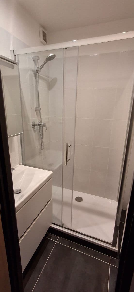Pronájem bytu 2+1 57 m², Kamerunská, Praha, Praha Pronájem bytu 2+1 57 m², Kamerunská, Praha, Praha