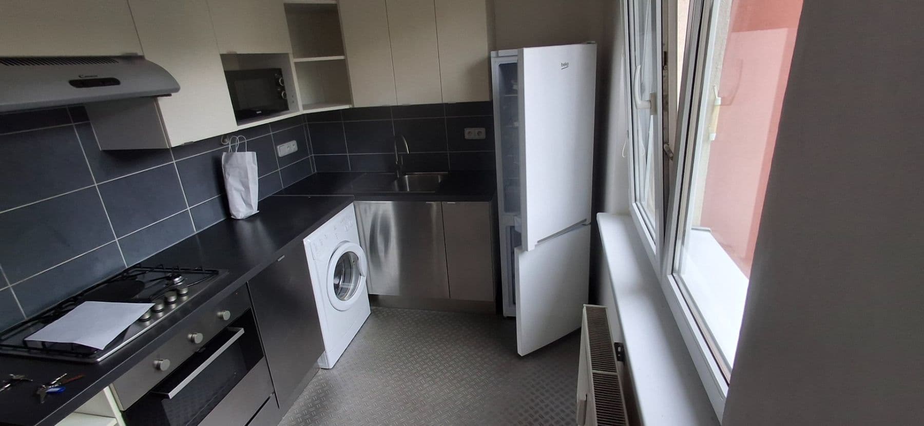 Pronájem bytu 2+1 57 m², Kamerunská, Praha, Praha Pronájem bytu 2+1 57 m², Kamerunská, Praha, Praha
