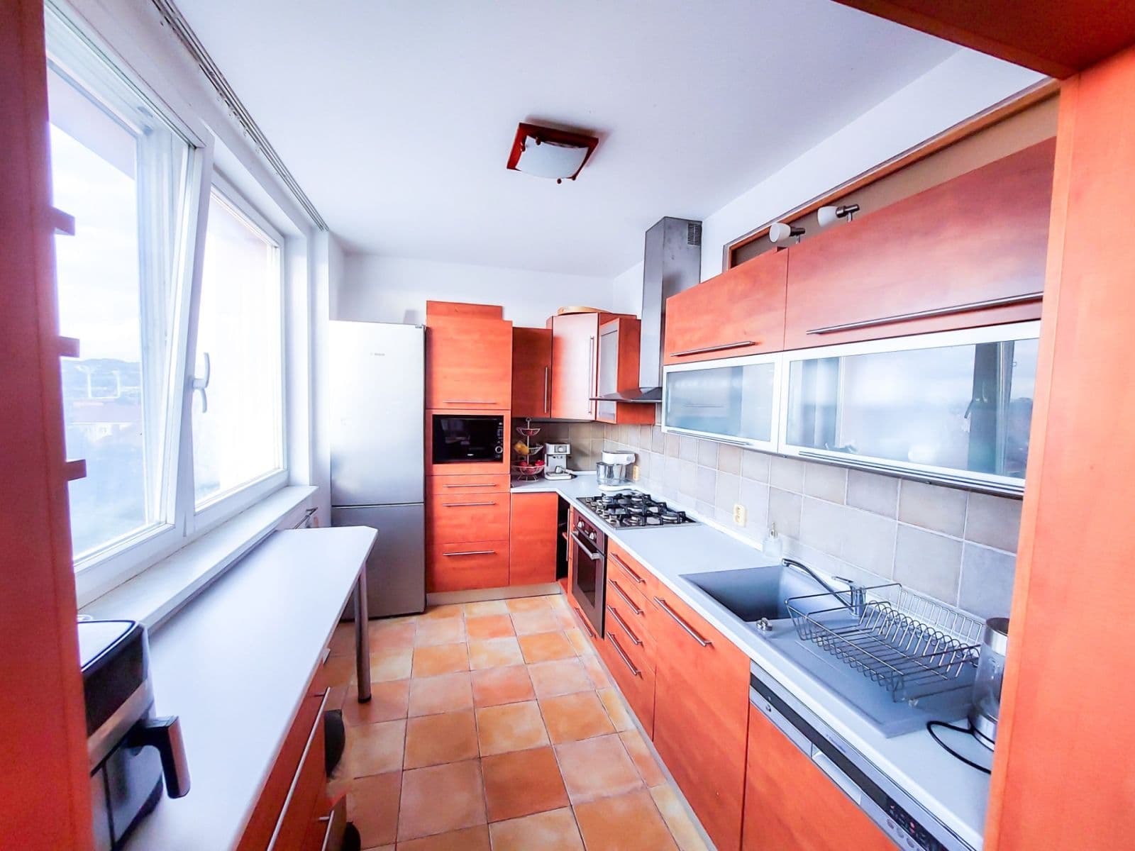 Pronájem bytu 3+1 73 m², náměstí Republiky, Uherské Hradiště, Zlínský kraj Pronájem bytu 3+1 73 m², náměstí Republiky, Uherské Hradiště, Zlínský kraj