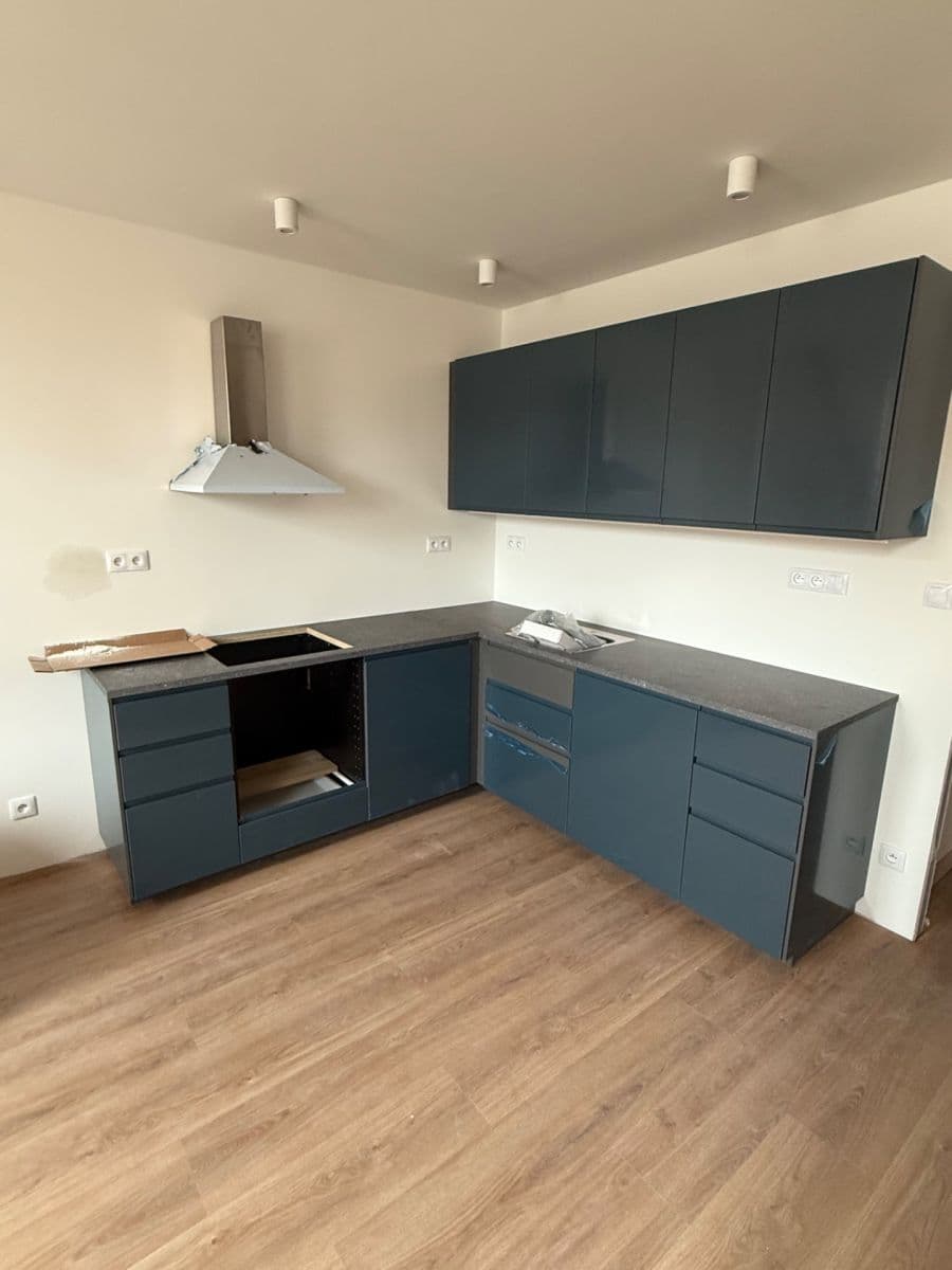 Pronájem bytu 2+kk 85 m², Chodská, Praha, Praha Pronájem bytu 2+kk 85 m², Chodská, Praha, Praha