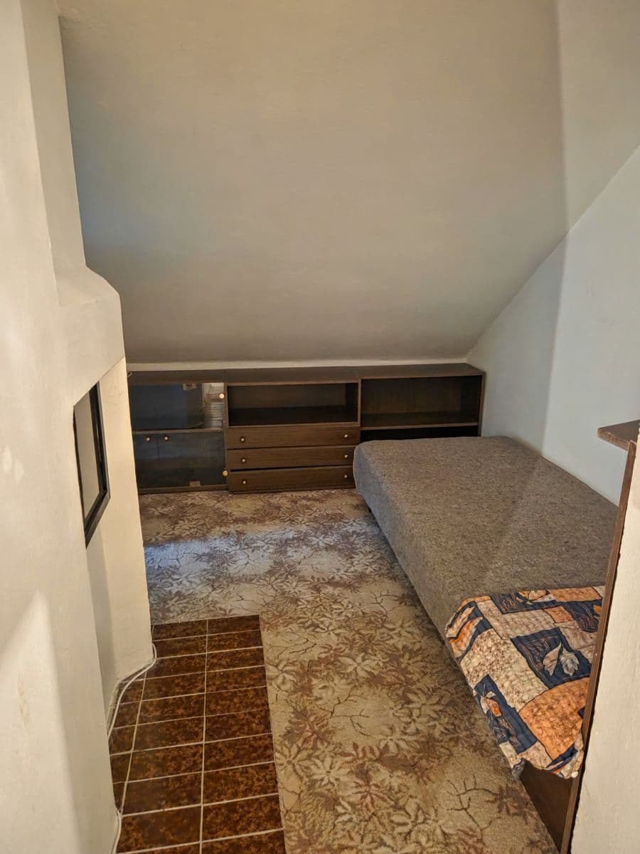 Pronájem bytu 3+1 103 m², U Zámku, Dobřejovice, Středočeský kraj Pronájem bytu 3+1 103 m², U Zámku, Dobřejovice, Středočeský kraj