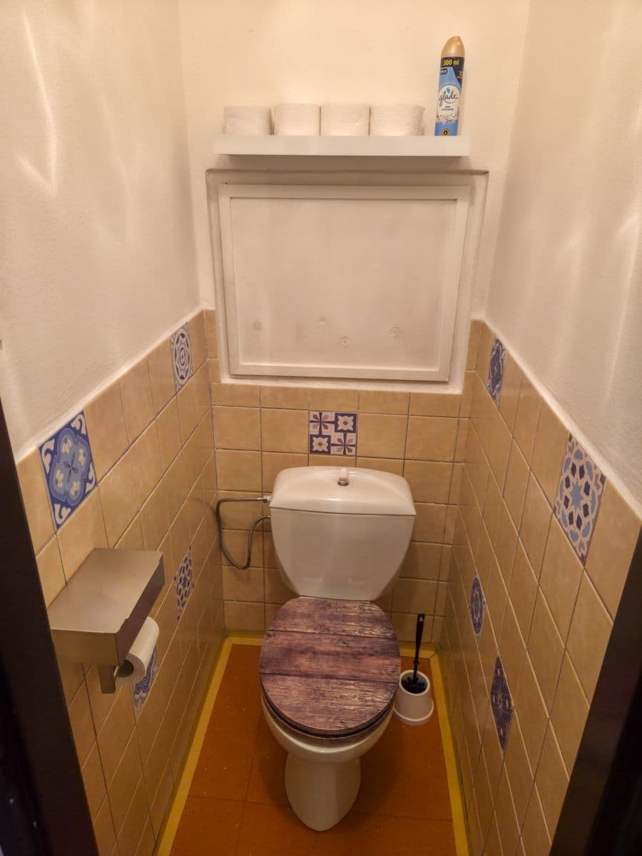 Pronájem bytu 3+1 103 m², U Zámku, Dobřejovice, Středočeský kraj Pronájem bytu 3+1 103 m², U Zámku, Dobřejovice, Středočeský kraj