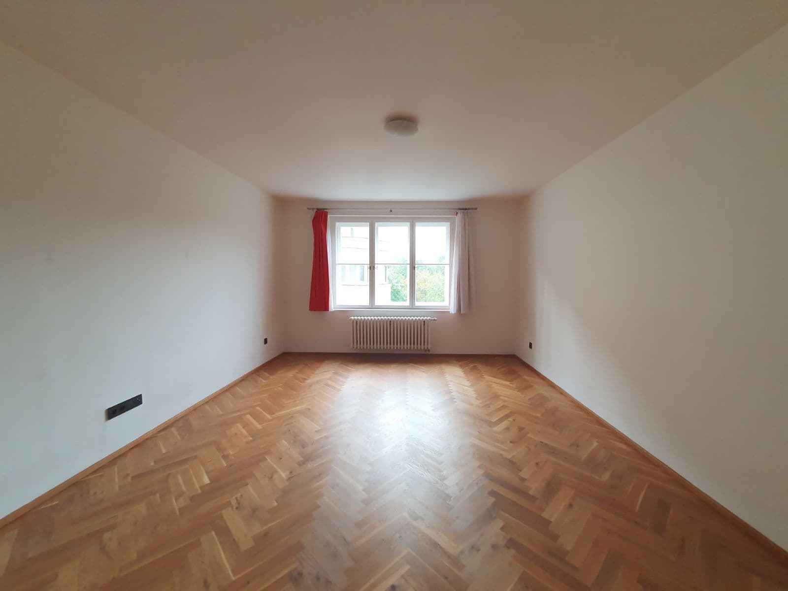Pronájem bytu 2+1 83 m², U Libeňského pivovaru, Praha, Praha Pronájem bytu 2+1 83 m², U Libeňského pivovaru, Praha, Praha