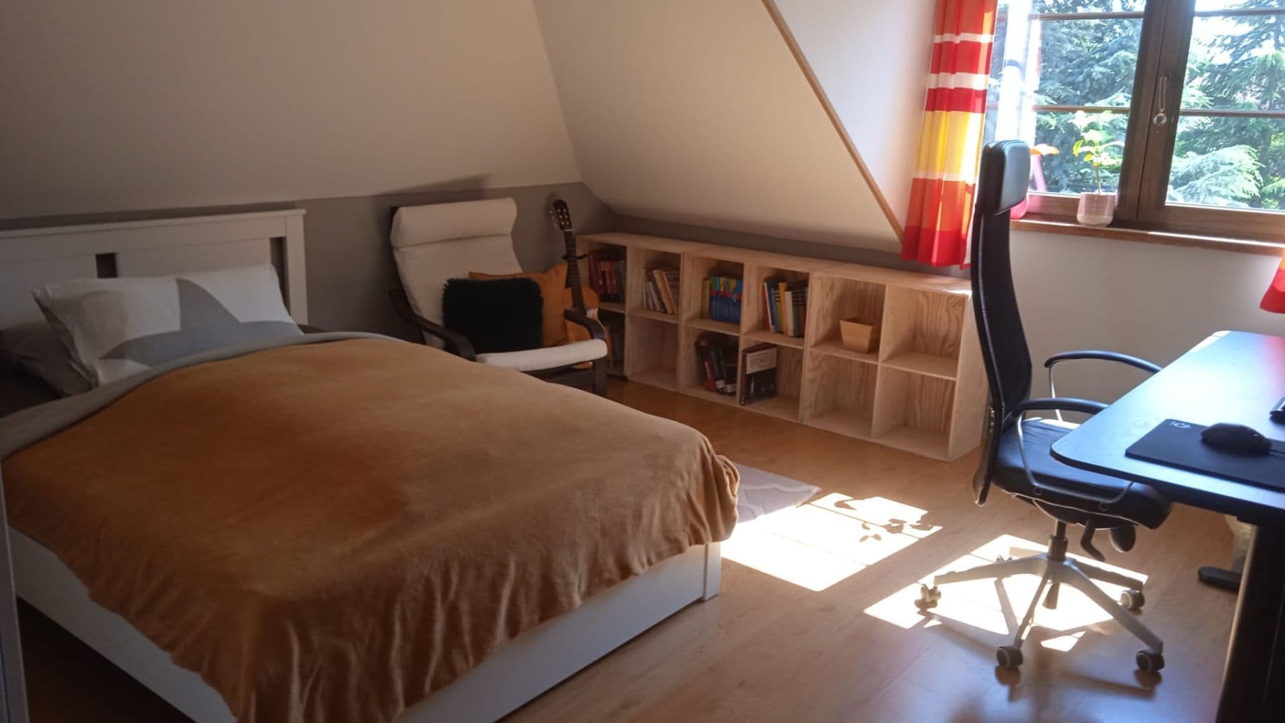 Pronájem domu 265 m², pozemek 644 m², Mokropeská, Černošice, Středočeský kraj Pronájem domu 265 m², pozemek 644 m², Mokropeská, Černošice, Středočeský kraj