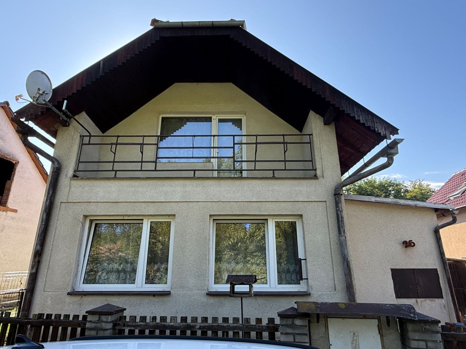 Prodej domu 161 m², pozemek 557 m², Okřesaneč, Středočeský kraj Prodej domu 161 m², pozemek 557 m², Okřesaneč, Středočeský kraj