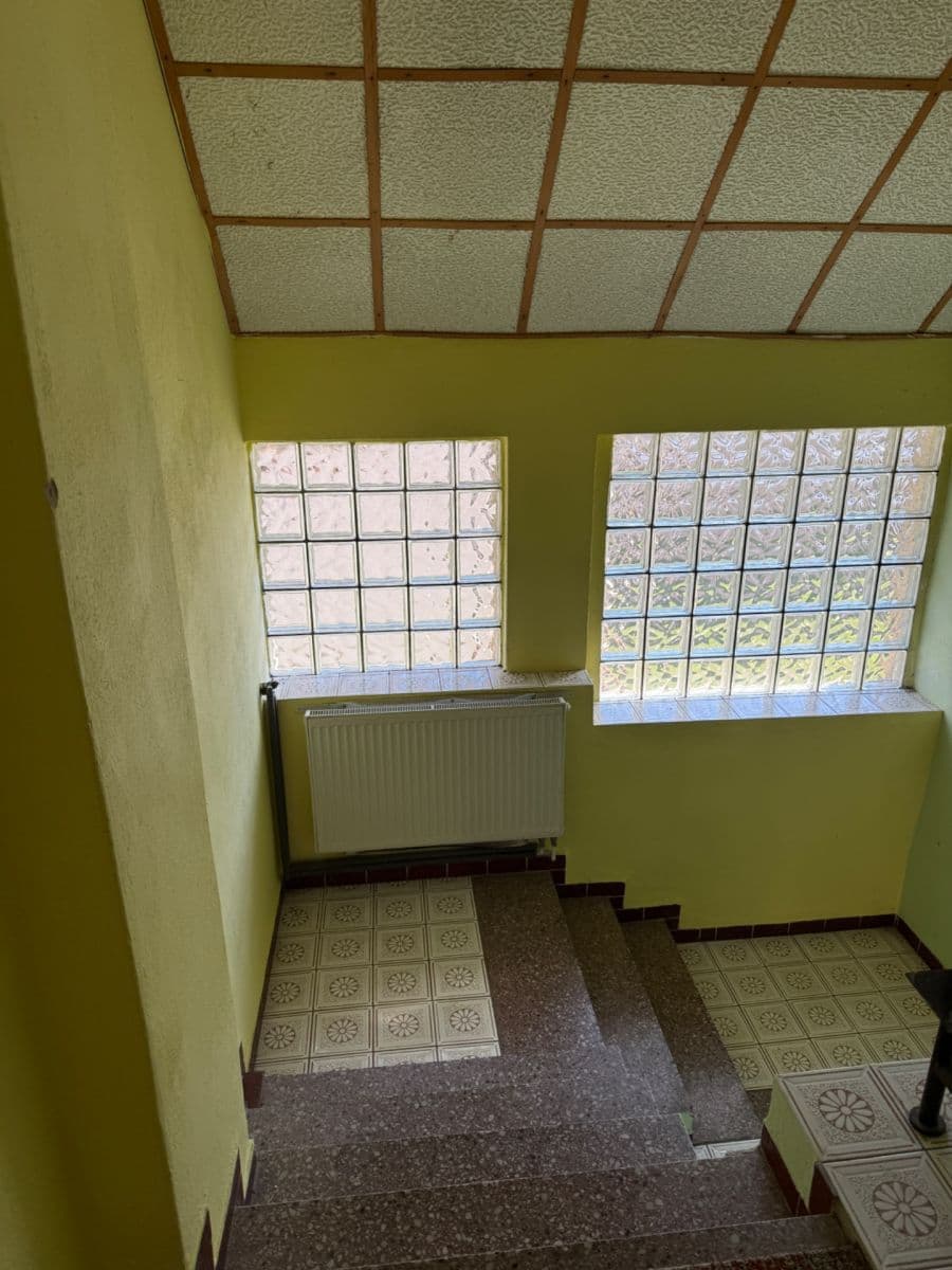 Prodej domu 161 m², pozemek 557 m², Okřesaneč, Středočeský kraj Prodej domu 161 m², pozemek 557 m², Okřesaneč, Středočeský kraj