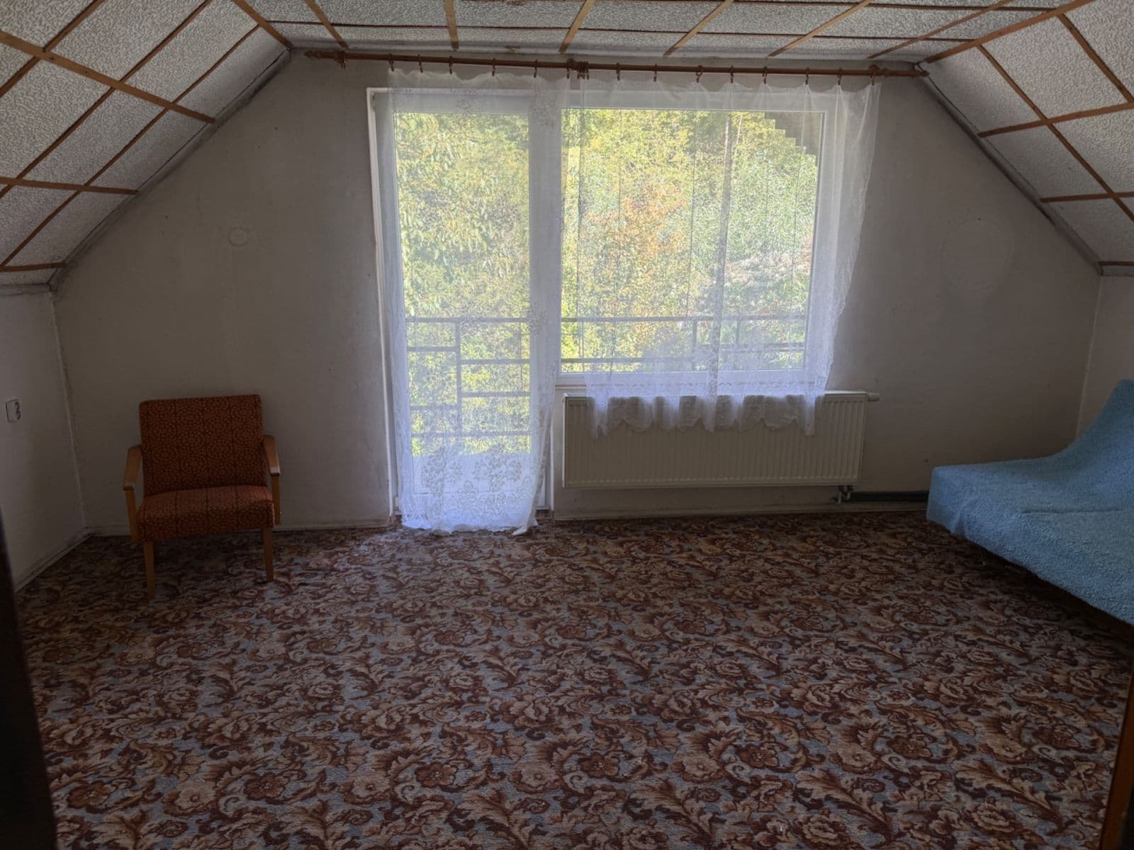 Prodej domu 161 m², pozemek 557 m², Okřesaneč, Středočeský kraj Prodej domu 161 m², pozemek 557 m², Okřesaneč, Středočeský kraj