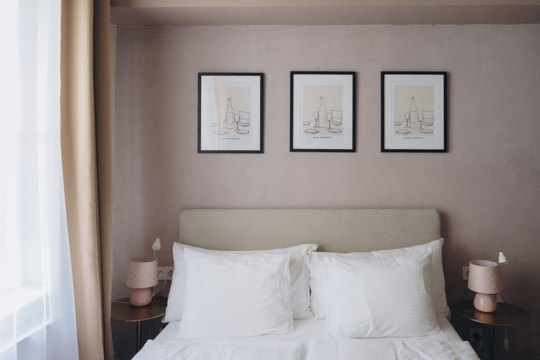 Pronájem bytu 16 m², Bulharská, Karlovy Vary, Karlovarský kraj Pronájem bytu 16 m², Bulharská, Karlovy Vary, Karlovarský kraj