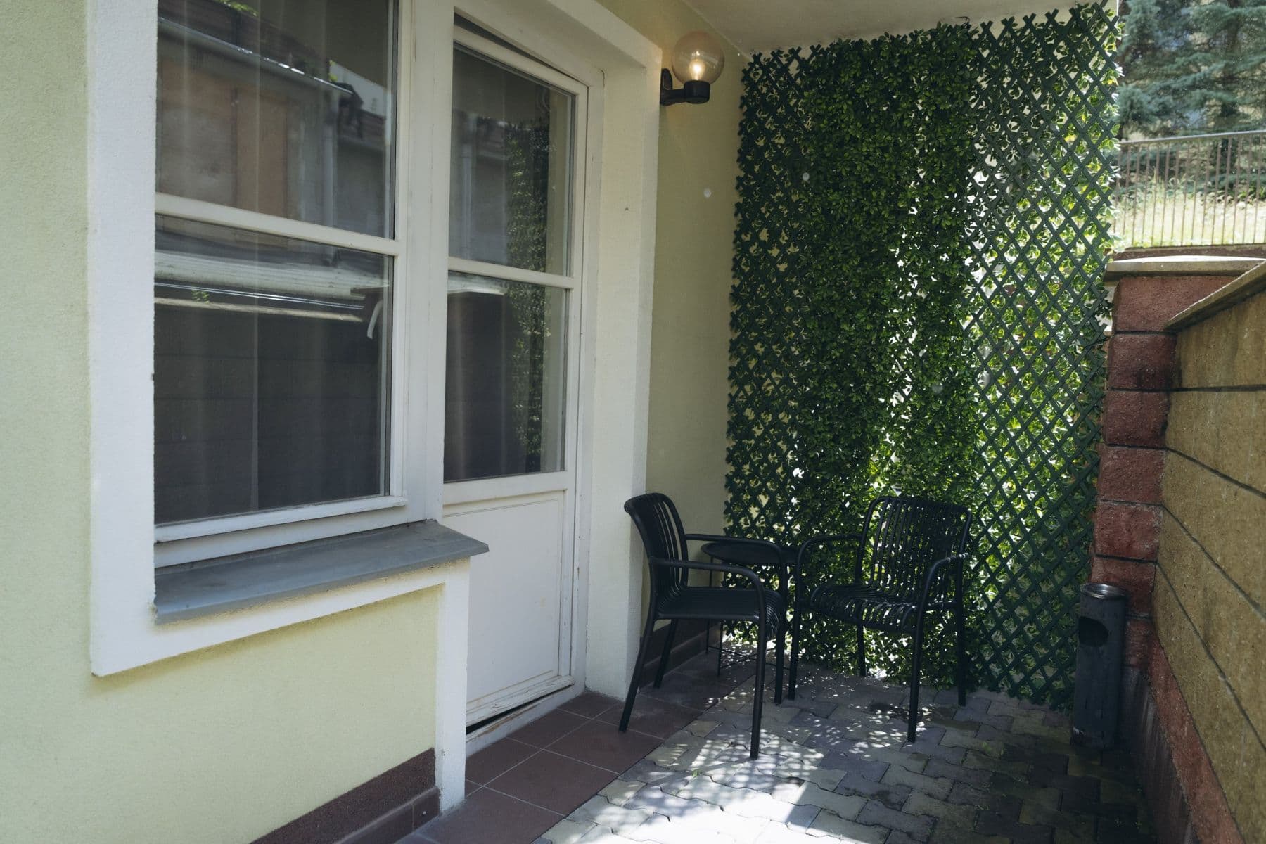Pronájem bytu 16 m², Bulharská, Karlovy Vary, Karlovarský kraj Pronájem bytu 16 m², Bulharská, Karlovy Vary, Karlovarský kraj