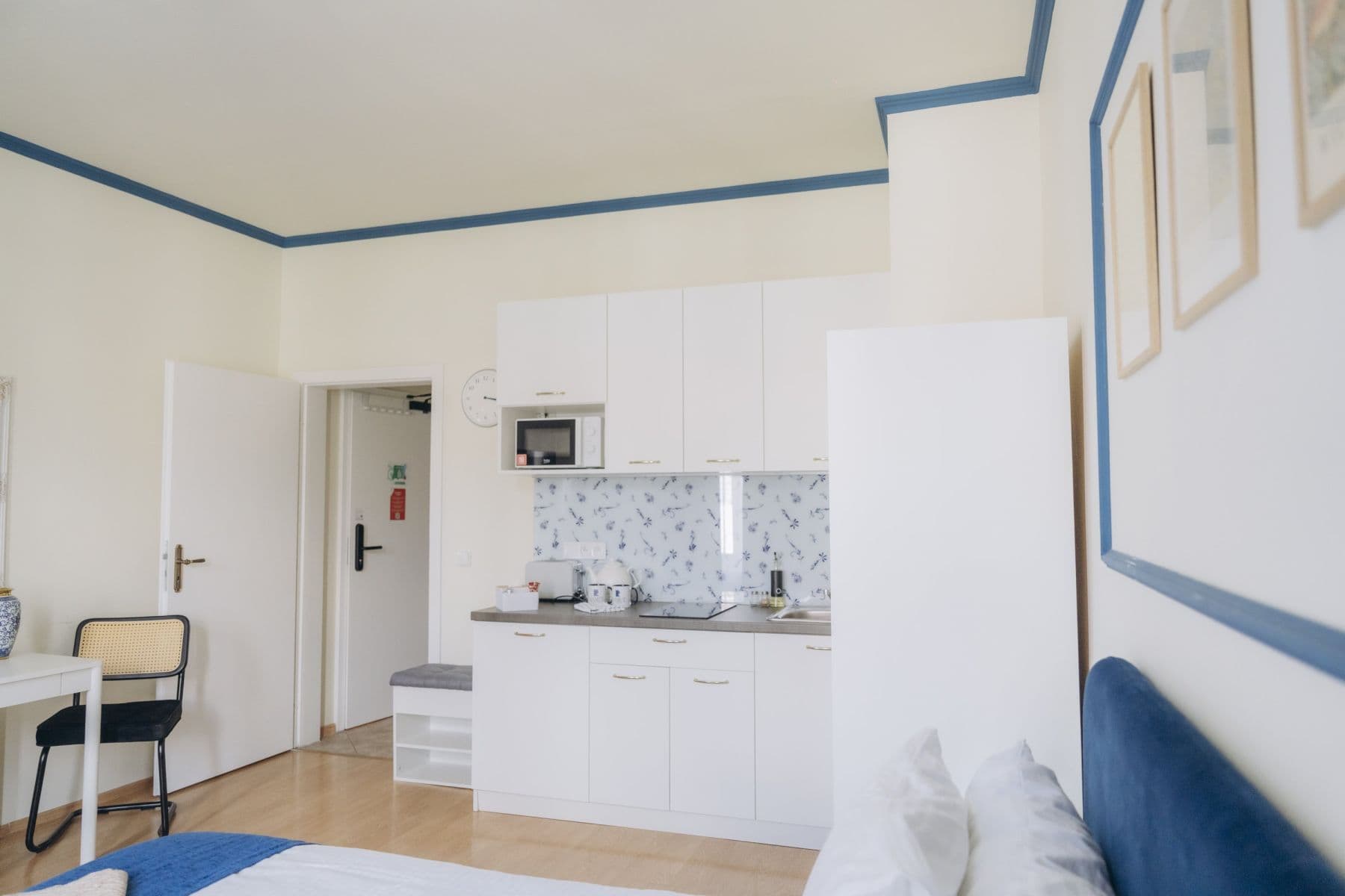 Pronájem bytu 27 m², Bulharská, Karlovy Vary, Karlovarský kraj Pronájem bytu 27 m², Bulharská, Karlovy Vary, Karlovarský kraj