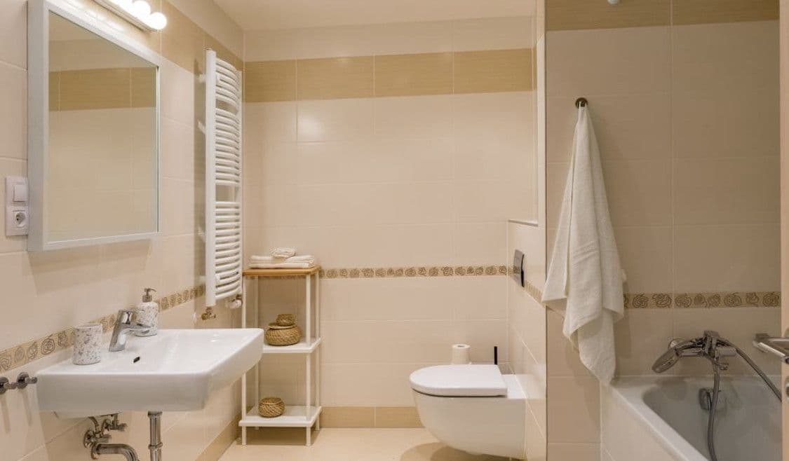 Pronájem bytu 35 m², Olšanská e, Praha, Praha Pronájem bytu 35 m², Olšanská e, Praha, Praha
