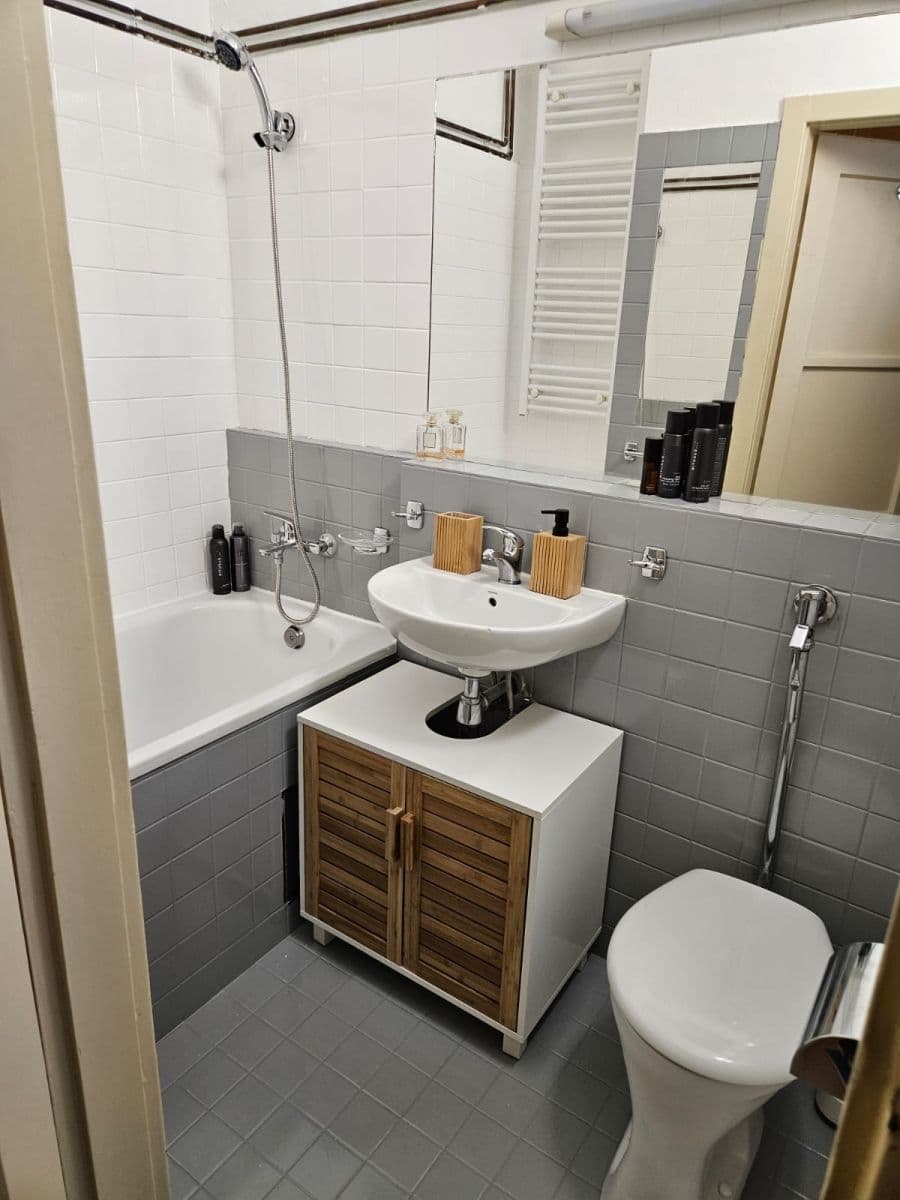 Prodej bytu 2+kk 51 m², Bubenečská, Praha, Praha Prodej bytu 2+kk 51 m², Bubenečská, Praha, Praha