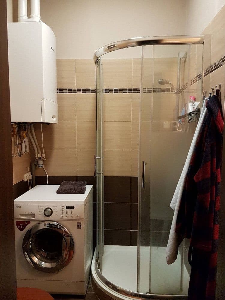 Pronájem bytu 2+kk 44 m², Holandská, Praha, Praha Pronájem bytu 2+kk 44 m², Holandská, Praha, Praha