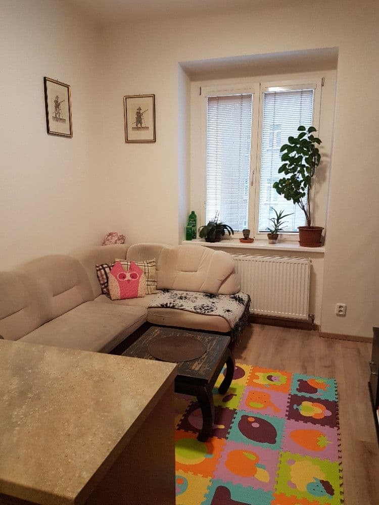 Pronájem bytu 2+kk 44 m², Holandská, Praha, Praha Pronájem bytu 2+kk 44 m², Holandská, Praha, Praha