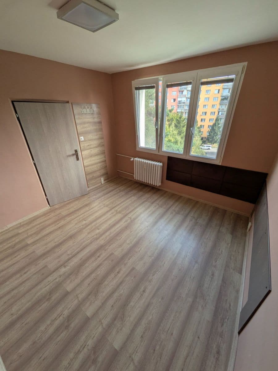 Pronájem bytu 3+1 66 m², Snopkova, Praha, Praha Pronájem bytu 3+1 66 m², Snopkova, Praha, Praha