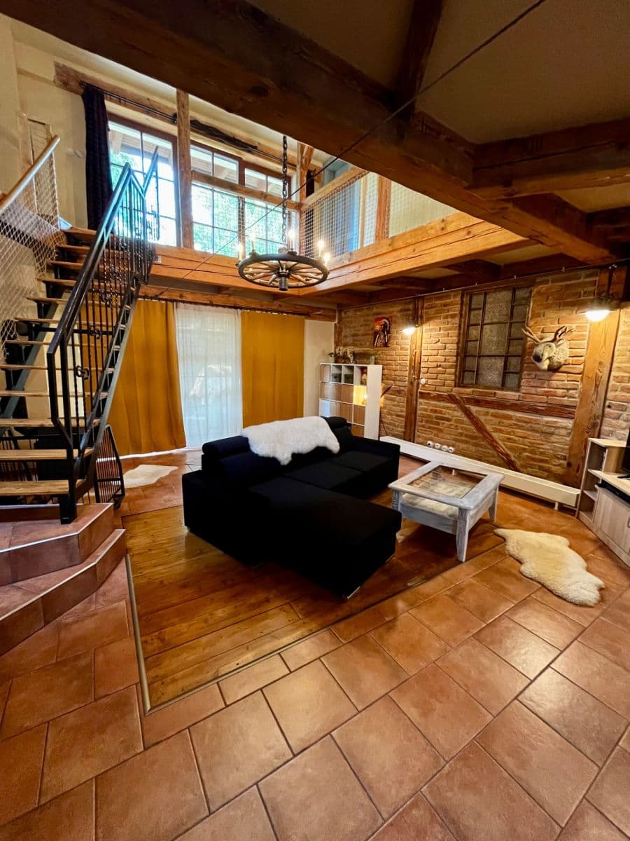 Prodej domu 130 m², pozemek 300 m², Jízdecká, Nymburk, Středočeský kraj Prodej domu 130 m², pozemek 300 m², Jízdecká, Nymburk, Středočeský kraj