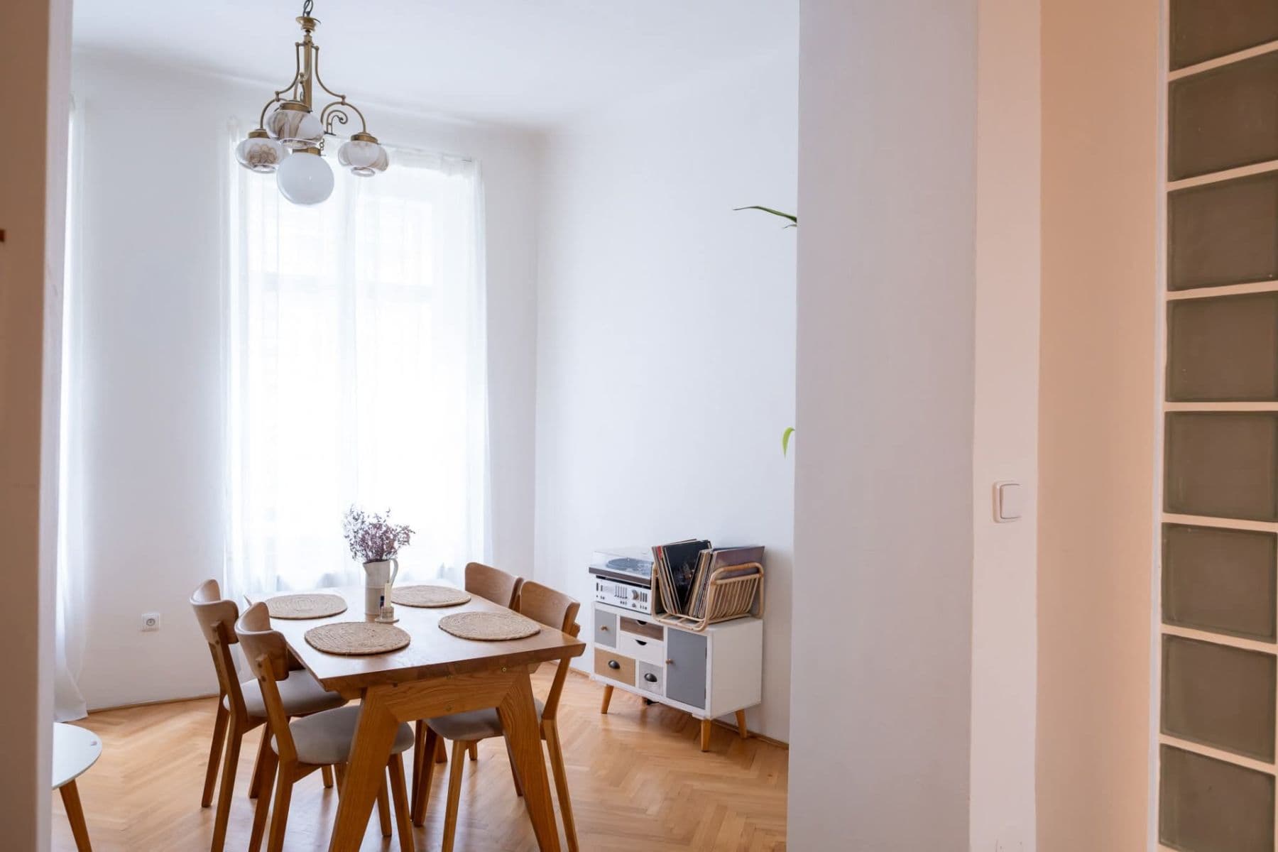 Pronájem bytu 2+kk 55 m², Ve Smečkách, Praha, Praha Pronájem bytu 2+kk 55 m², Ve Smečkách, Praha, Praha