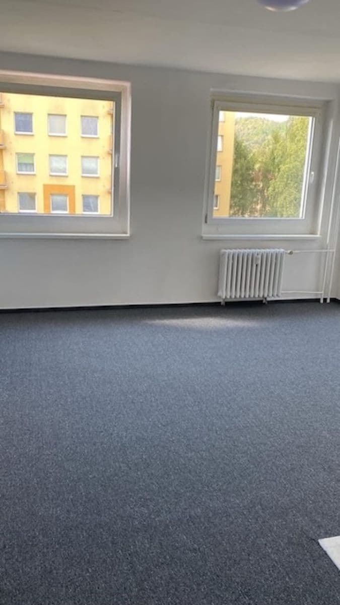 Prodej bytu 1+kk 32 m², Neštěmická, Ústí nad Labem, Ústecký kraj Prodej bytu 1+kk 32 m², Neštěmická, Ústí nad Labem, Ústecký kraj