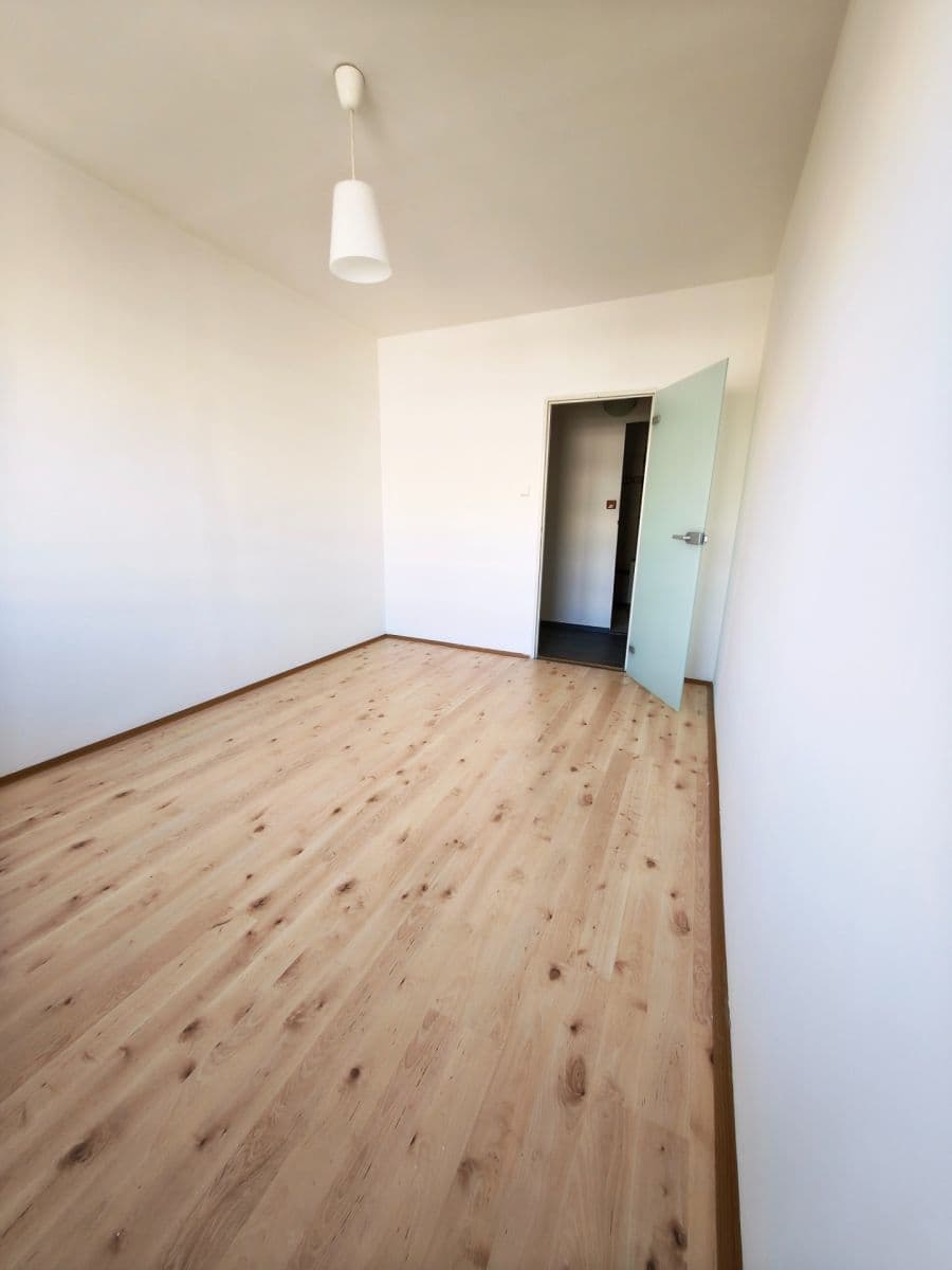 Prodej bytu 3+1 67 m², Lovosická, Praha, Praha Prodej bytu 3+1 67 m², Lovosická, Praha, Praha