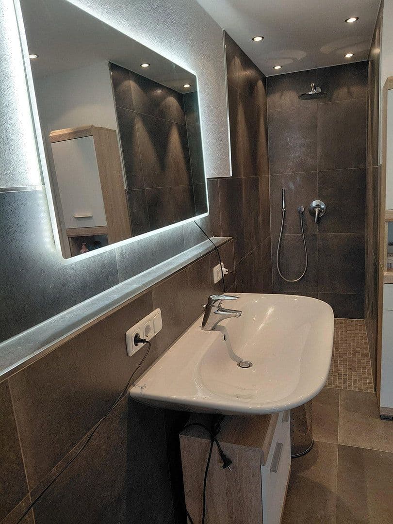 Prodej domu 139 m², pozemek 316 m², Ergolding, Bavorsko Prodej domu 139 m², pozemek 316 m², Ergolding, Bavorsko
