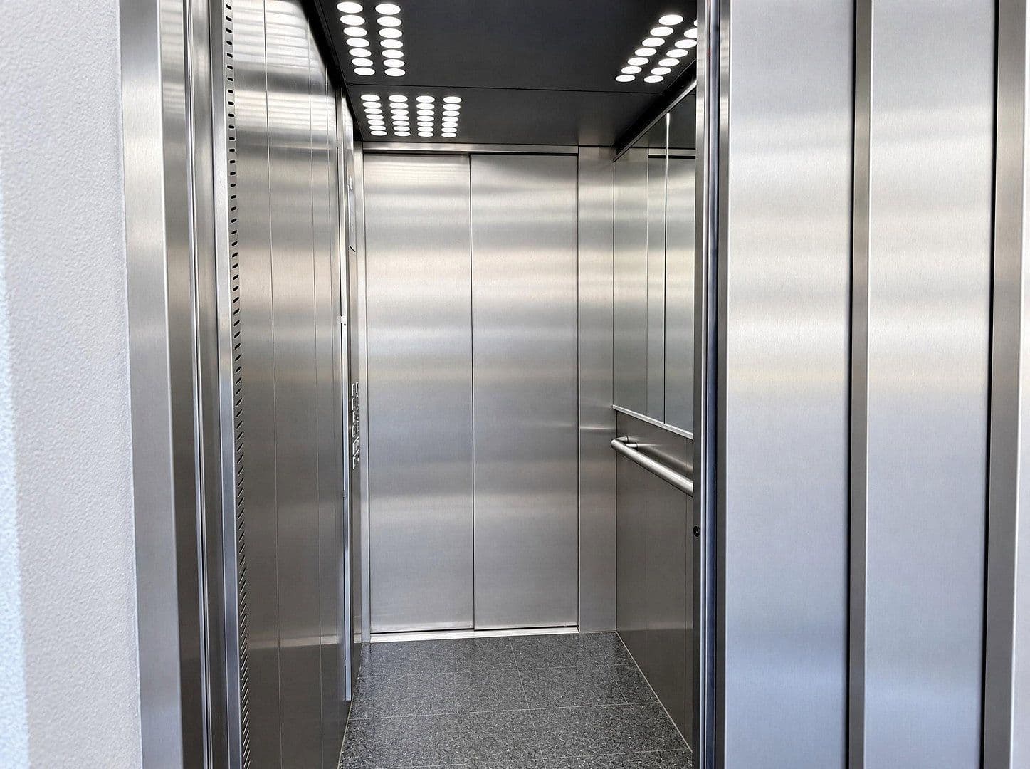 Prodej bytu 2+1 63 m², Karlsruhe, Bádensko-Württembersko Prodej bytu 2+1 63 m², Karlsruhe, Bádensko-Württembersko