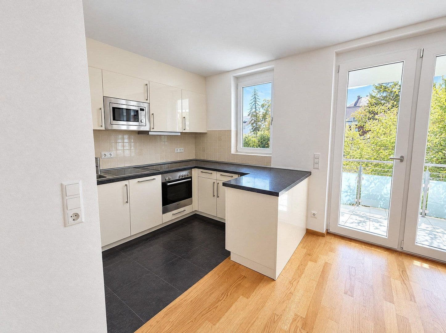 Prodej bytu 2+1 63 m², Karlsruhe, Bádensko-Württembersko Prodej bytu 2+1 63 m², Karlsruhe, Bádensko-Württembersko