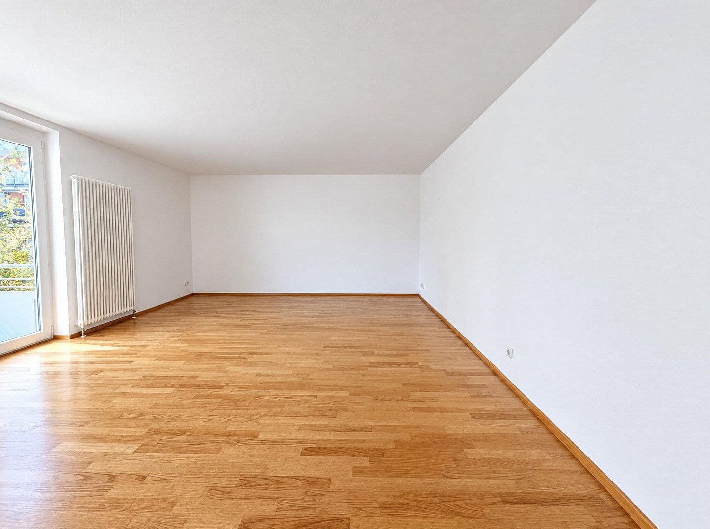 Prodej bytu 2+1 63 m², Karlsruhe, Bádensko-Württembersko Prodej bytu 2+1 63 m², Karlsruhe, Bádensko-Württembersko