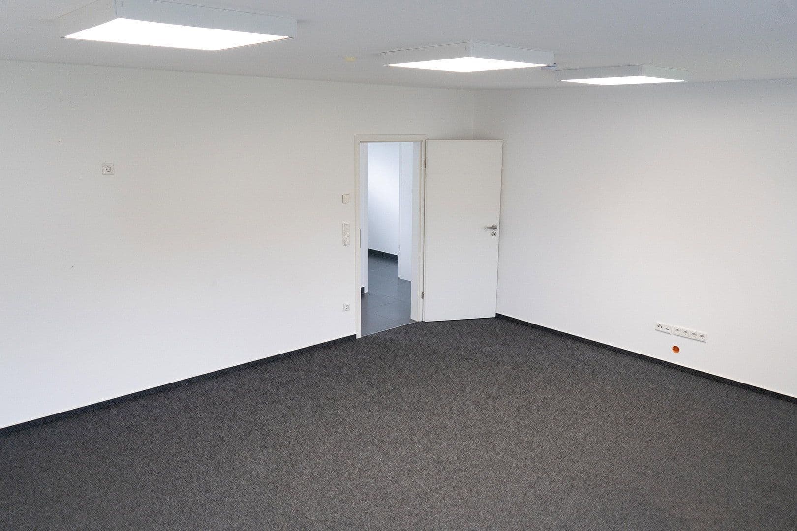 Pronájem kanceláře 150 m², Sternstr. 19, Beckum, Severní Porýní-Vestfálsko Pronájem kanceláře 150 m², Sternstr. 19, Beckum, Severní Porýní-Vestfálsko