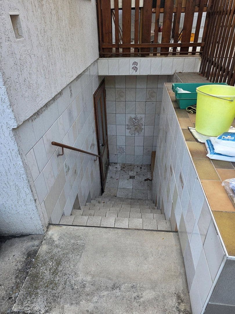 Prodej domu 120 m², pozemek 300 m², Kirchstraße 3, Roßleben-Wiehe, Durynsko Prodej domu 120 m², pozemek 300 m², Kirchstraße 3, Roßleben-Wiehe, Durynsko