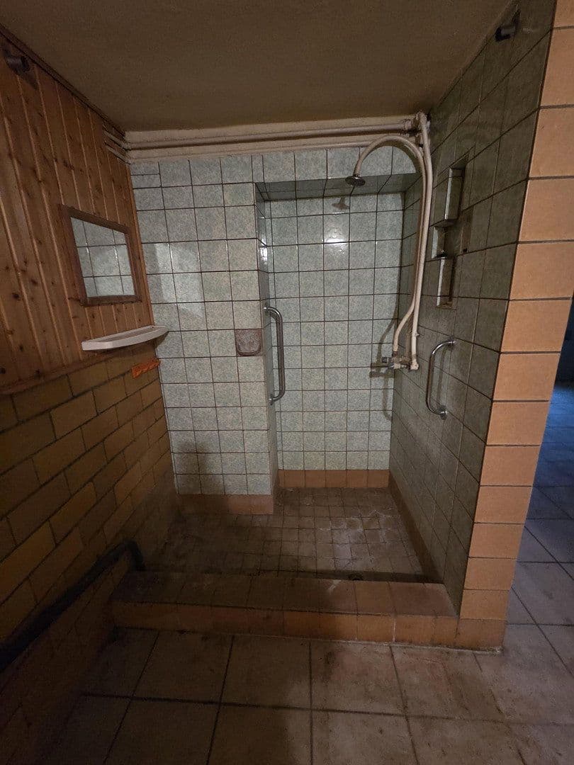 Prodej domu 120 m², pozemek 300 m², Kirchstraße 3, Roßleben-Wiehe, Durynsko Prodej domu 120 m², pozemek 300 m², Kirchstraße 3, Roßleben-Wiehe, Durynsko