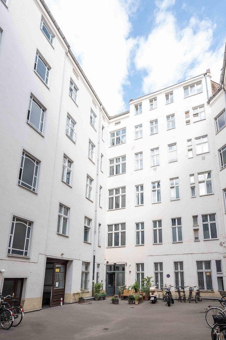 Prodej bytu 2+1 65 m², Torstraße 220, Berlin, Berlín Prodej bytu 2+1 65 m², Torstraße 220, Berlin, Berlín