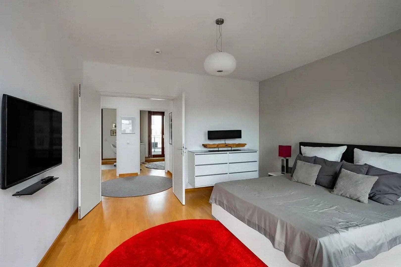 Pronájem bytu 4+1 111 m², Berlin, Berlín Pronájem bytu 4+1 111 m², Berlin, Berlín