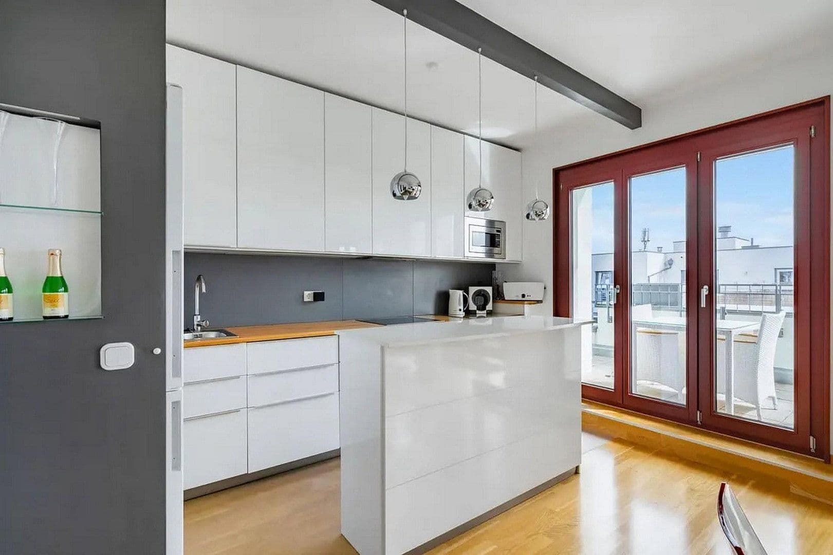 Pronájem bytu 4+1 111 m², Berlin, Berlín Pronájem bytu 4+1 111 m², Berlin, Berlín