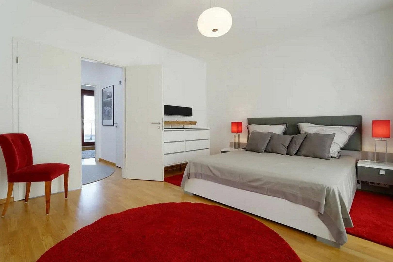 Pronájem bytu 4+1 111 m², Berlin, Berlín Pronájem bytu 4+1 111 m², Berlin, Berlín
