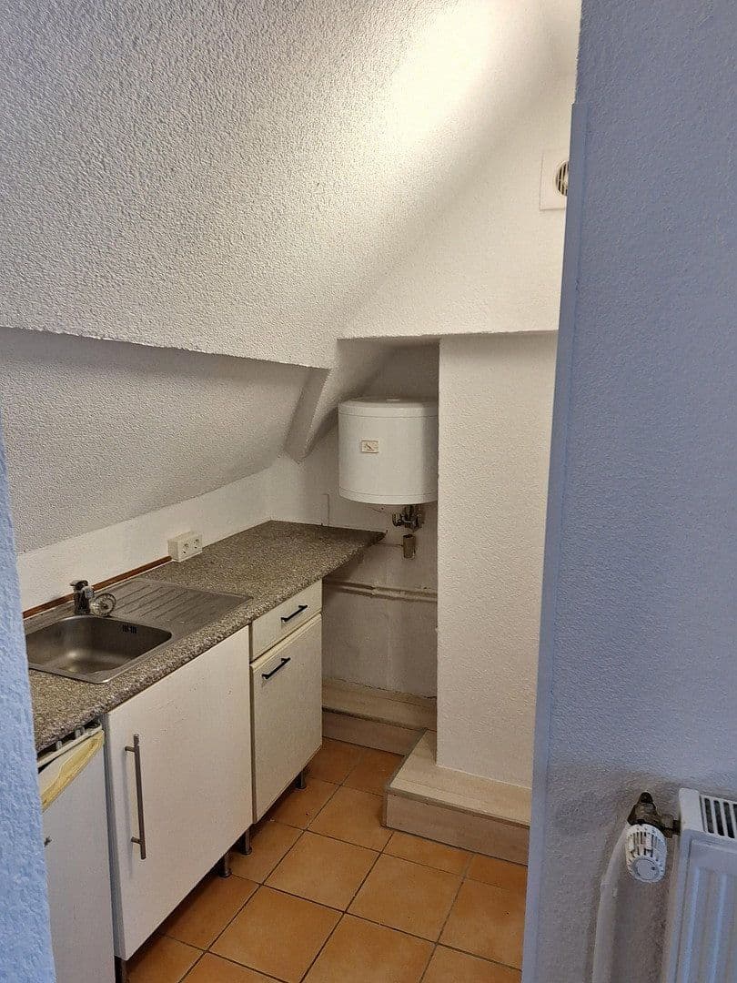 Pronájem bytu 2+1 45 m², worms, Porýní-Falc Pronájem bytu 2+1 45 m², worms, Porýní-Falc