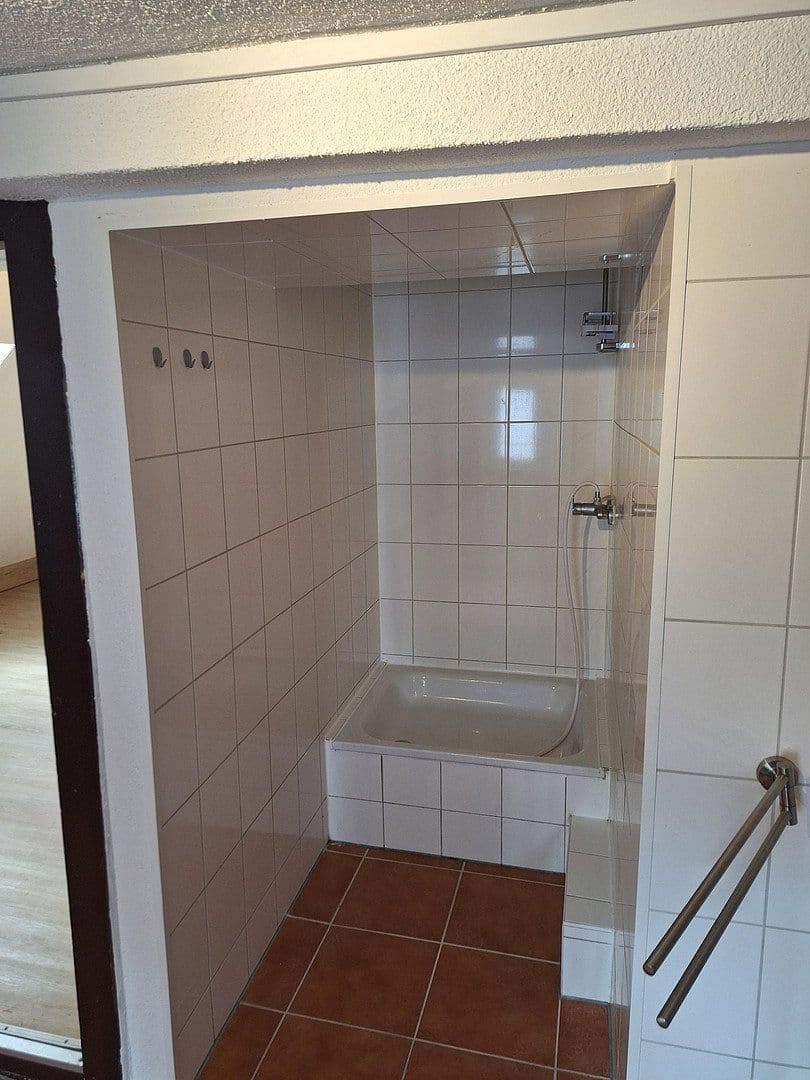 Pronájem bytu 2+1 45 m², worms, Porýní-Falc Pronájem bytu 2+1 45 m², worms, Porýní-Falc