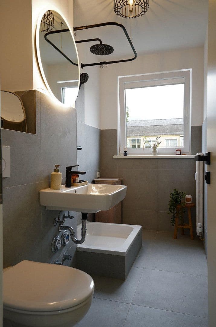 Prodej bytu 3+1 65 m², Bremen, Bremen Prodej bytu 3+1 65 m², Bremen, Bremen