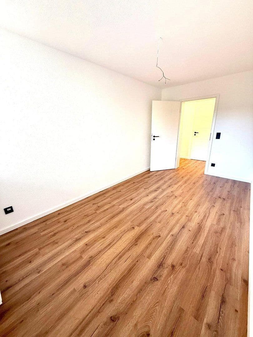 Prodej bytu 3+1 83 m², Im Blumengarten 1, Pforzheim, Bádensko-Württembersko Prodej bytu 3+1 83 m², Im Blumengarten 1, Pforzheim, Bádensko-Württembersko