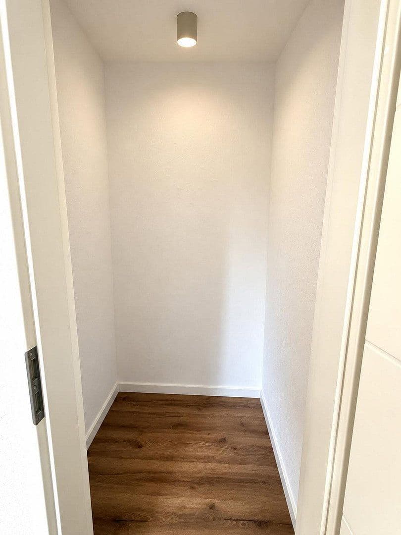 Prodej bytu 3+1 83 m², Im Blumengarten 1, Pforzheim, Bádensko-Württembersko Prodej bytu 3+1 83 m², Im Blumengarten 1, Pforzheim, Bádensko-Württembersko
