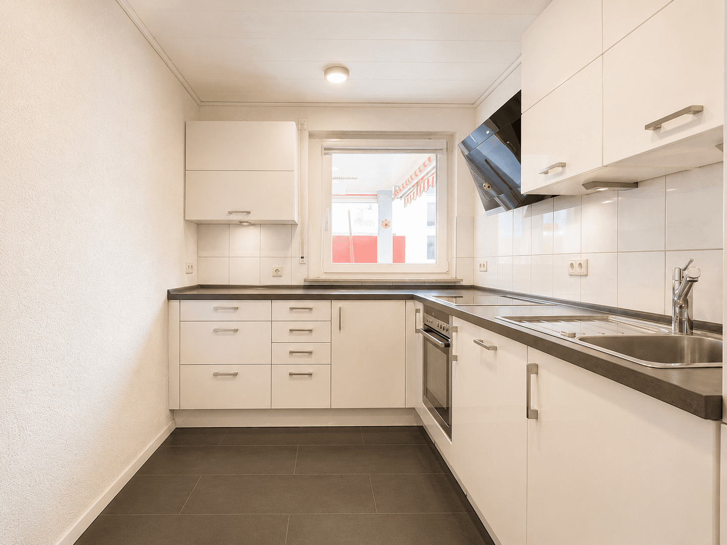 Pronájem bytu 3+1 84 m², Renningen, Bádensko-Württembersko Pronájem bytu 3+1 84 m², Renningen, Bádensko-Württembersko