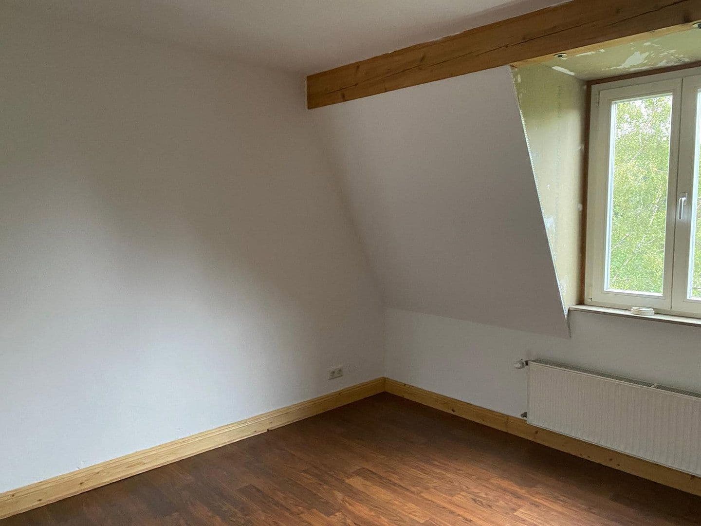 Prodej domu 240 m², pozemek 371 m², Duisburg - Nordrhein-Westfalen, Severní Porýní-Vestfálsko Prodej domu 240 m², pozemek 371 m², Duisburg - Nordrhein-Westfalen, Severní Porýní-Vestfálsko