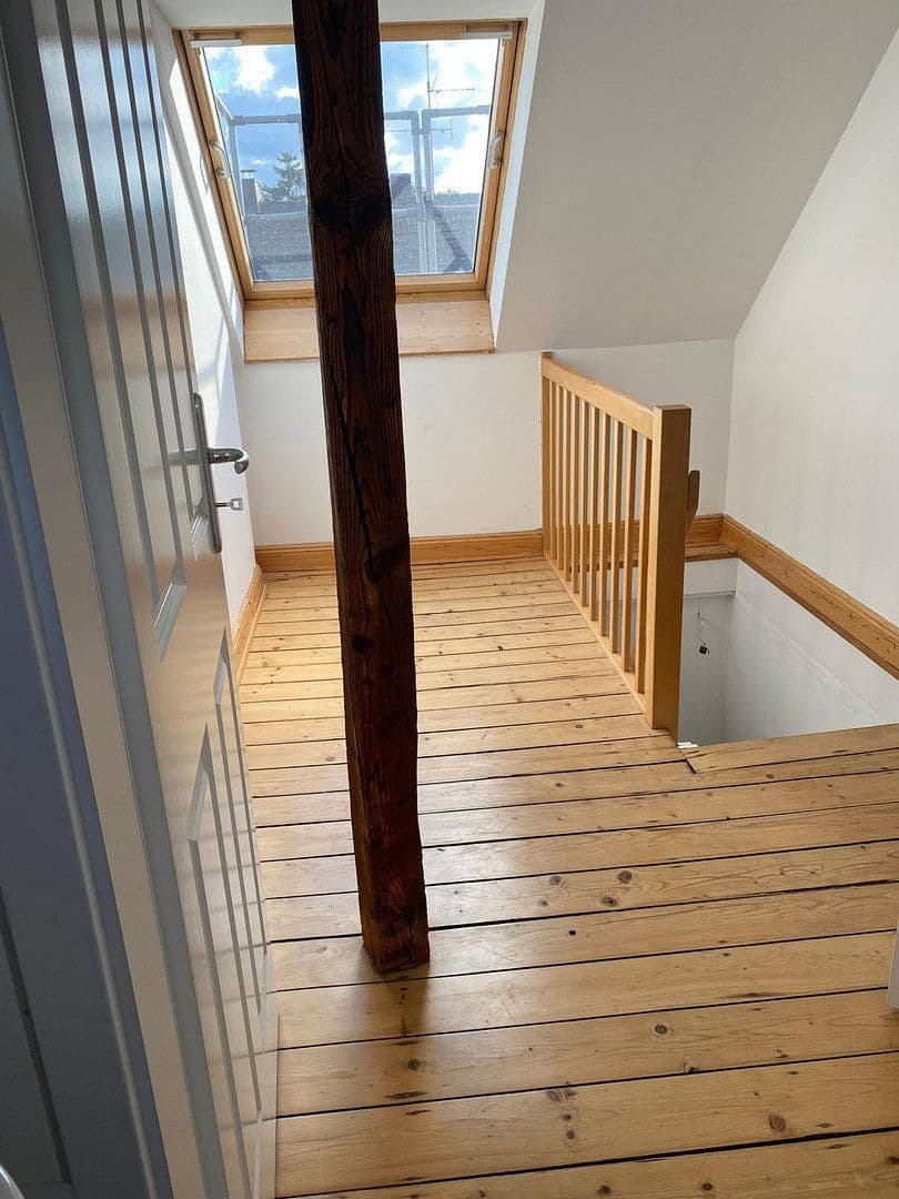 Prodej domu 240 m², pozemek 371 m², Duisburg - Nordrhein-Westfalen, Severní Porýní-Vestfálsko Prodej domu 240 m², pozemek 371 m², Duisburg - Nordrhein-Westfalen, Severní Porýní-Vestfálsko